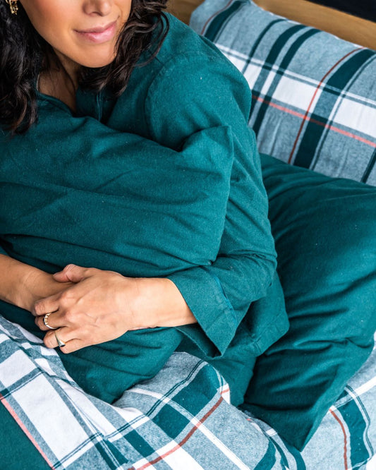 Natural flannelette bedding from organic cotton by Bhumi